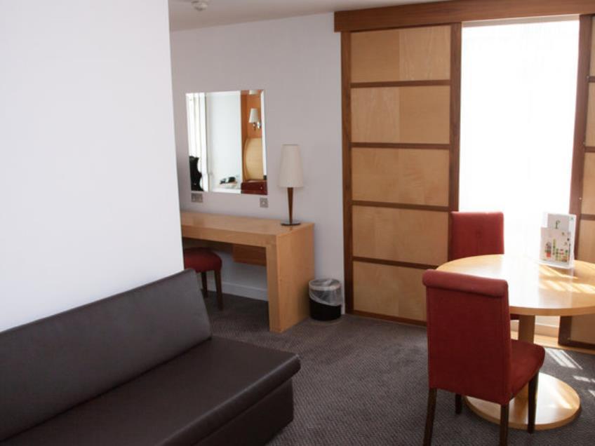 Holiday Inn Birmingham City By Ihg Bagian luar foto