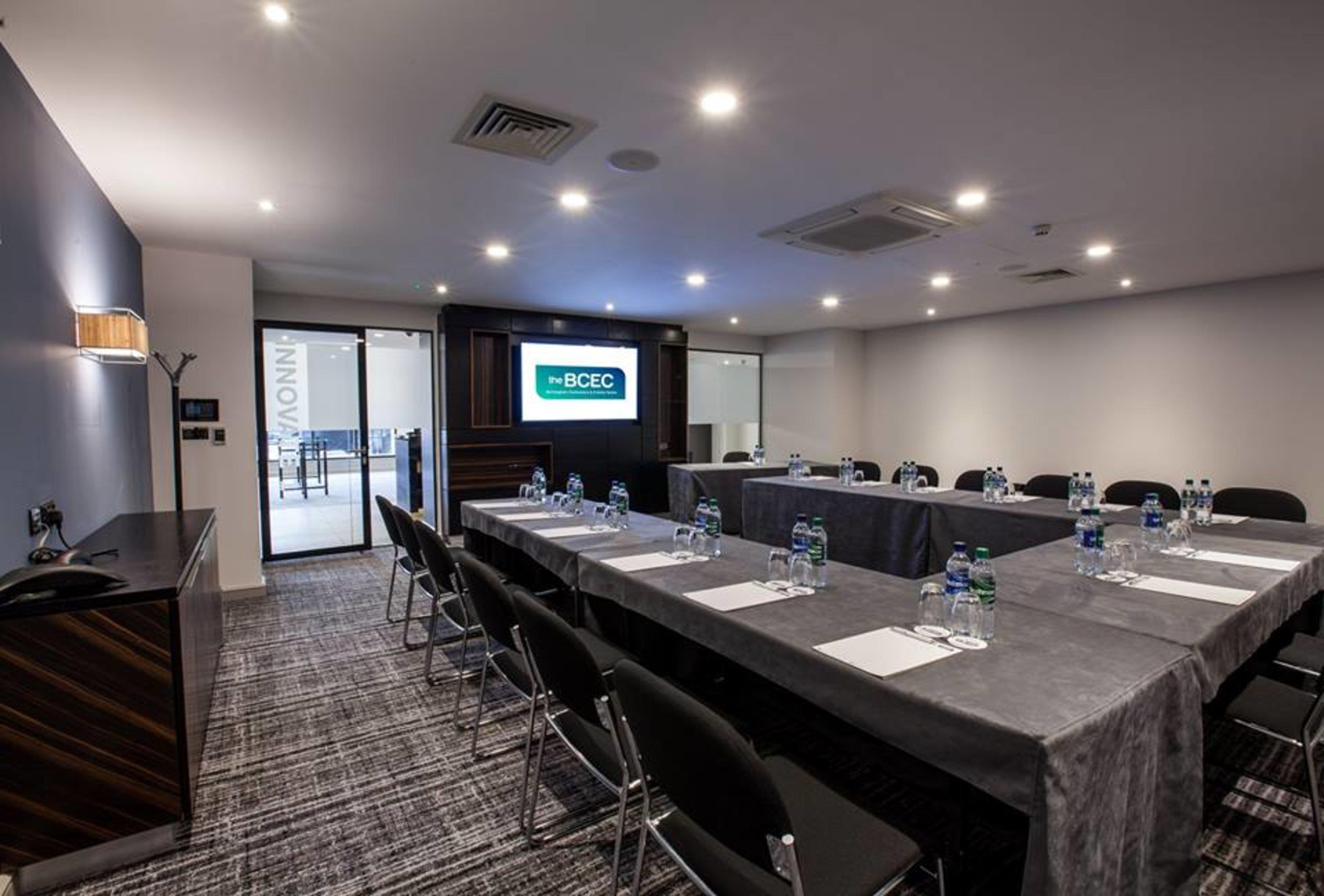 Holiday Inn Birmingham City By Ihg Bagian luar foto