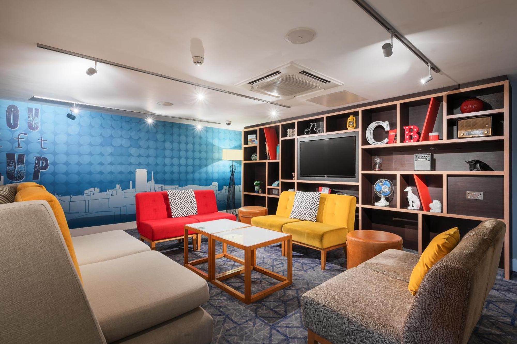 Holiday Inn Birmingham City By Ihg Bagian luar foto