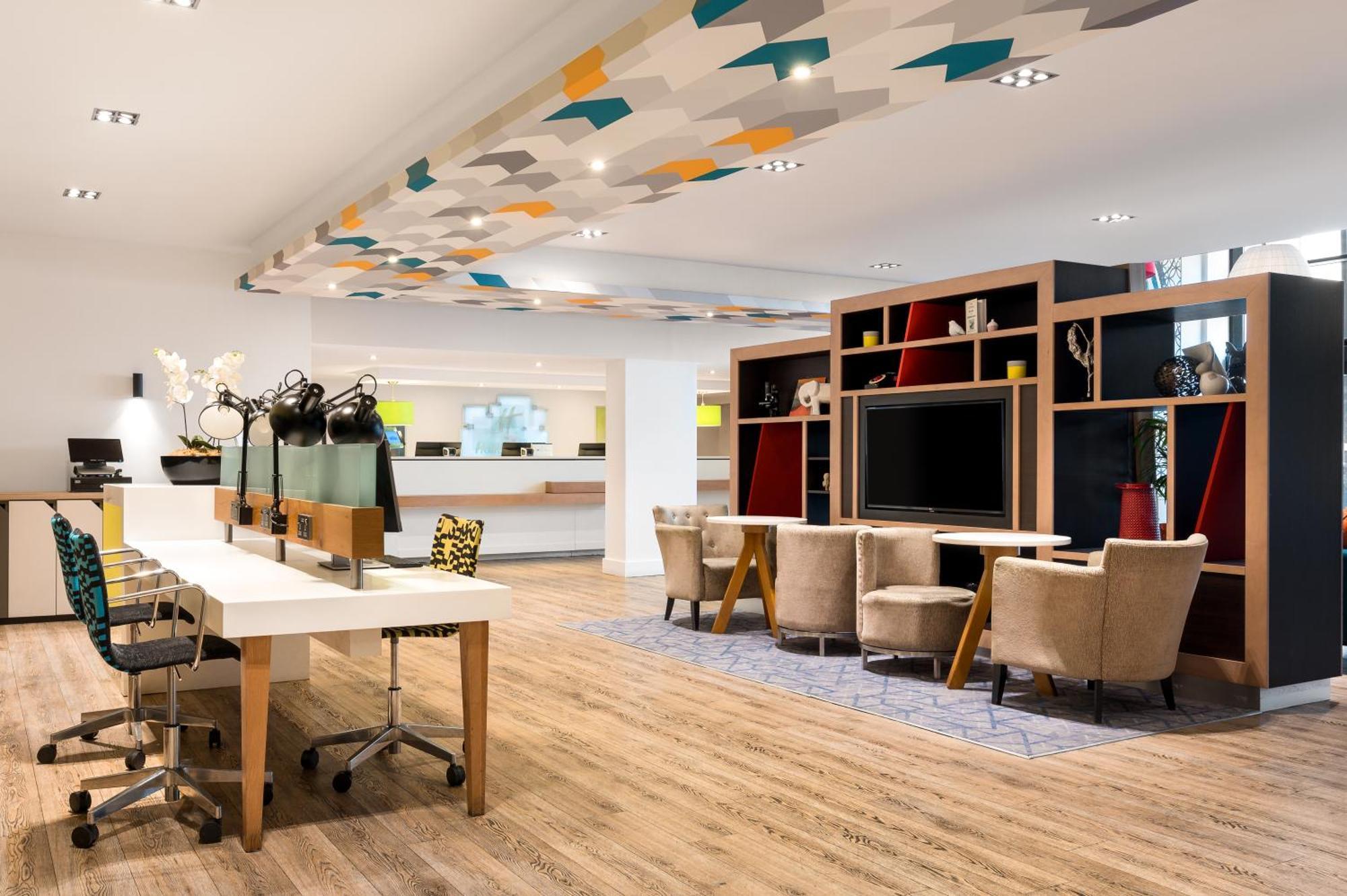 Holiday Inn Birmingham City By Ihg Bagian luar foto